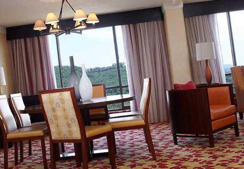 Renaissance Asheville Downtown Hotel Phòng bức ảnh
